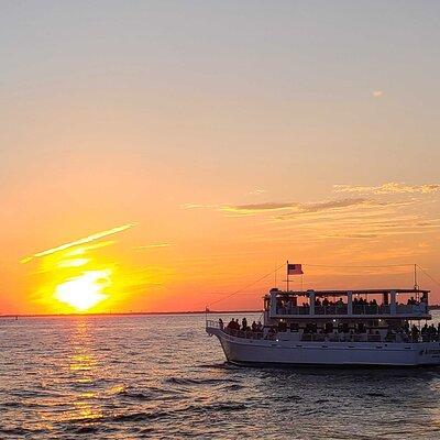 Sunset Dolphin Cruise in Destin