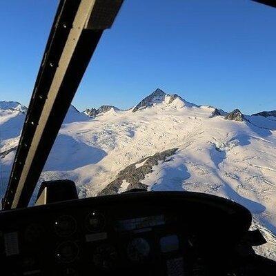 The Glacier Helicopter Sightseeing Tour