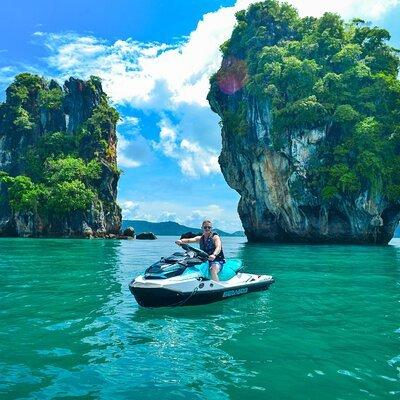 Phuket Jet Ski Tour to 5-8 Islands with Pickup and Transfer