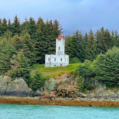 Juneau Lighthouse Tours - Whale watching & Lighthouse Combo