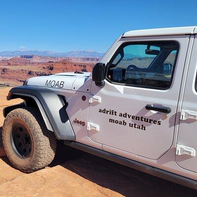 Canyonlands National Park Backcountry 4x4 Adventure from Moab