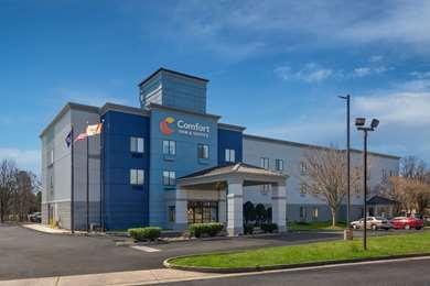 Comfort Inn And Suites Ashland - Ri