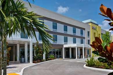 Home2 Suites by Hilton Naples/I-75 Pine Ridge Road