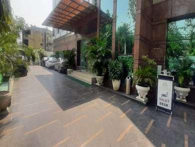 Venizia Sarovar Portico Delhi