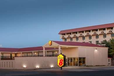 Super 8 By Wyndham Lubbock Civic Center North