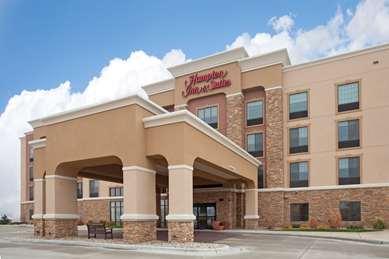 Hampton Inn & Suites