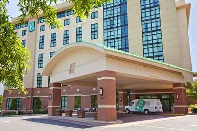 Embassy Suites by Hilton Hot Springs-Hotel & Spa