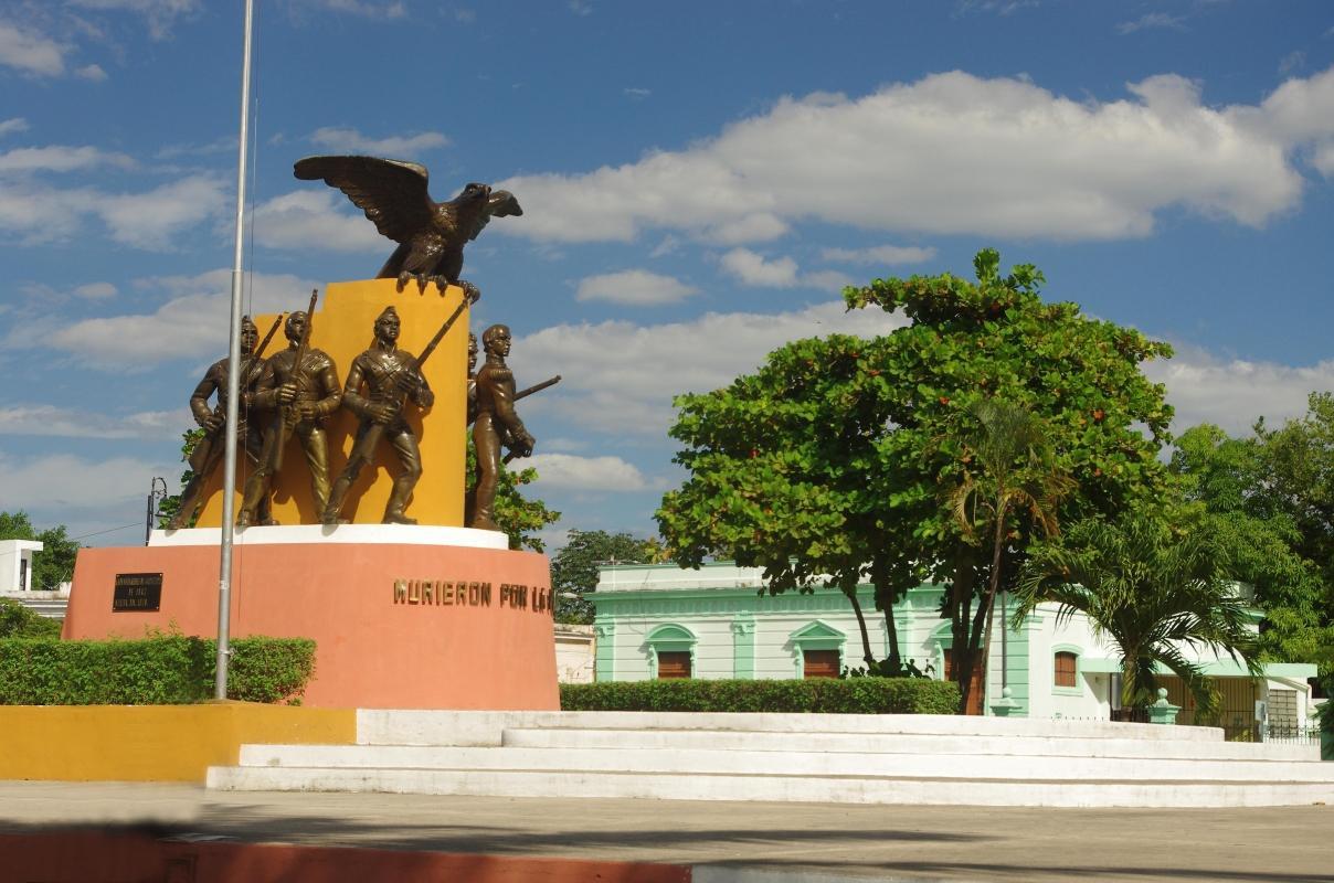 Main Square (Plaza Grande)