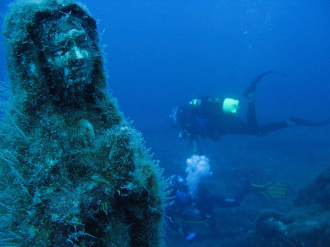 Cancun Underwater Museum of Art (Museo Subacuático de Arte)