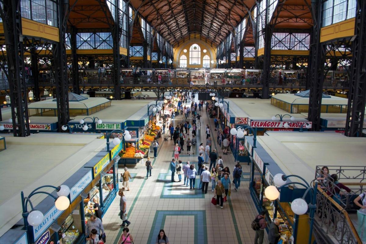 Central Market Hall (Nagycsarnok)