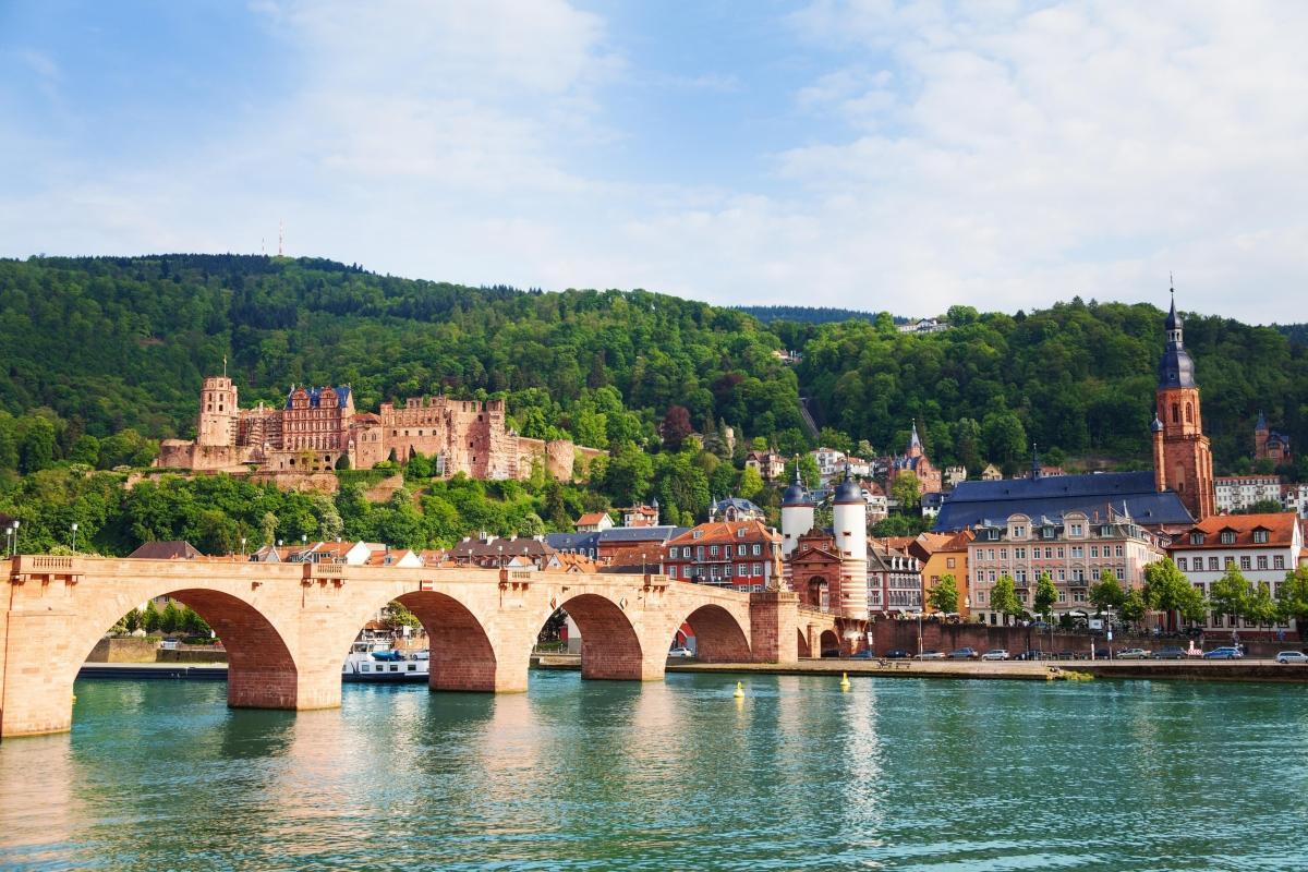 Karl-Theodor-Bridge (Alte Brucke)