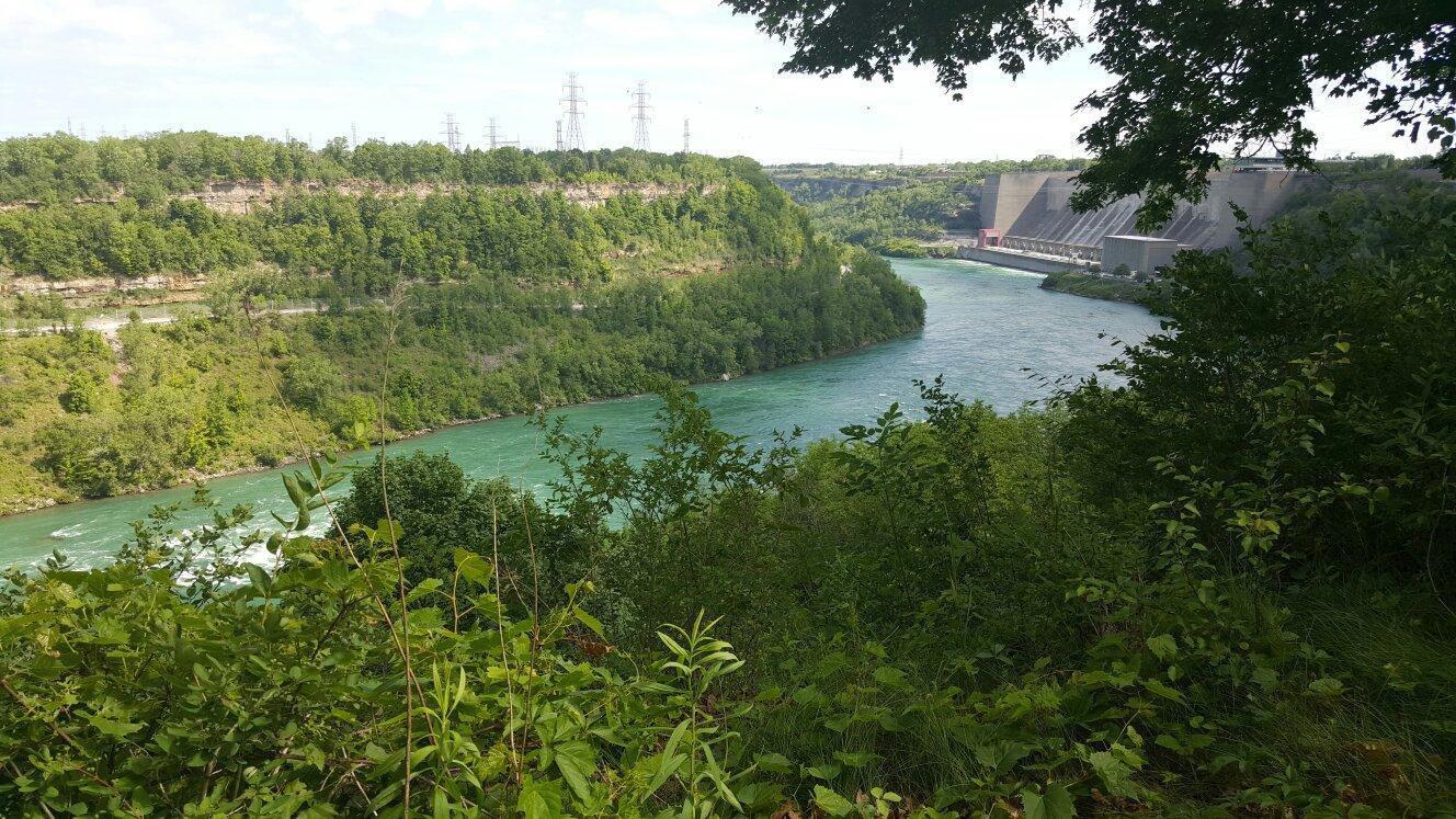 Devil's Hole State Park