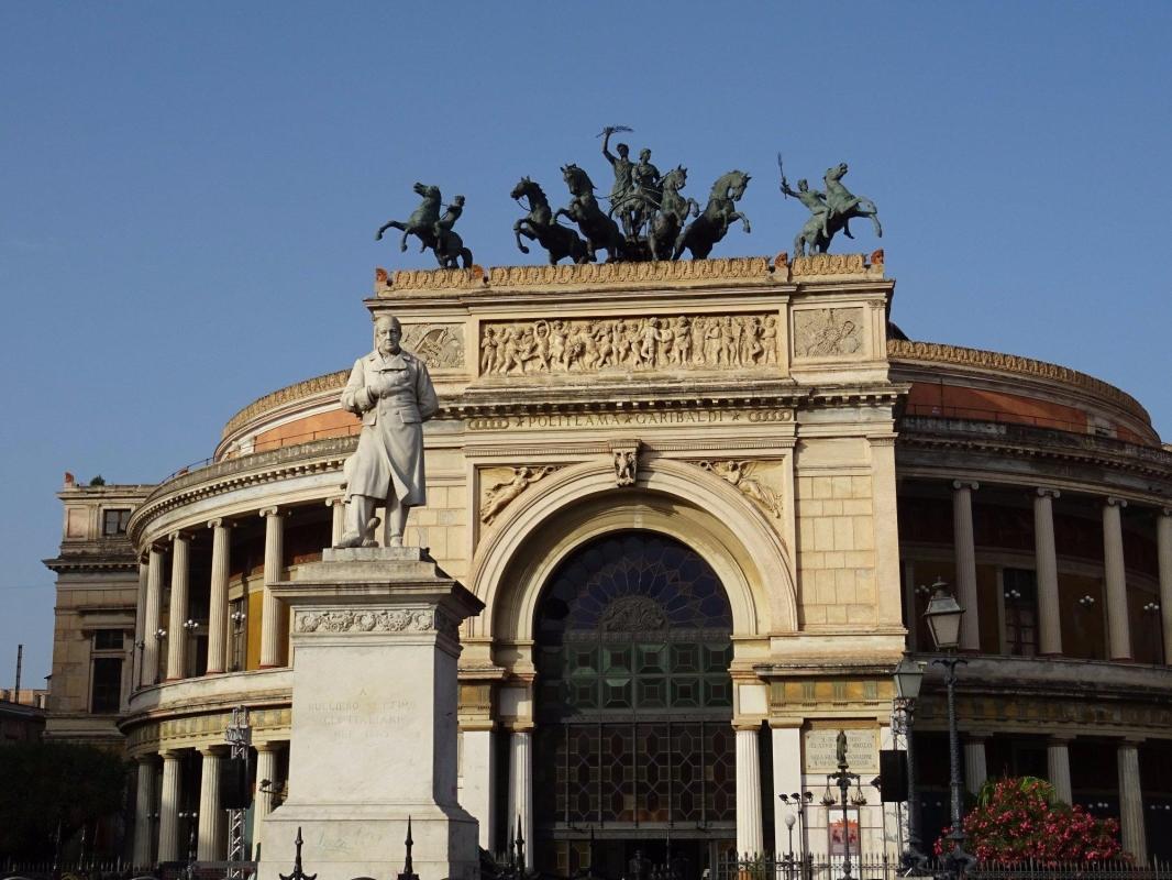 Politeama Garibaldi Theater (Teatro Politeama Garibaldi)