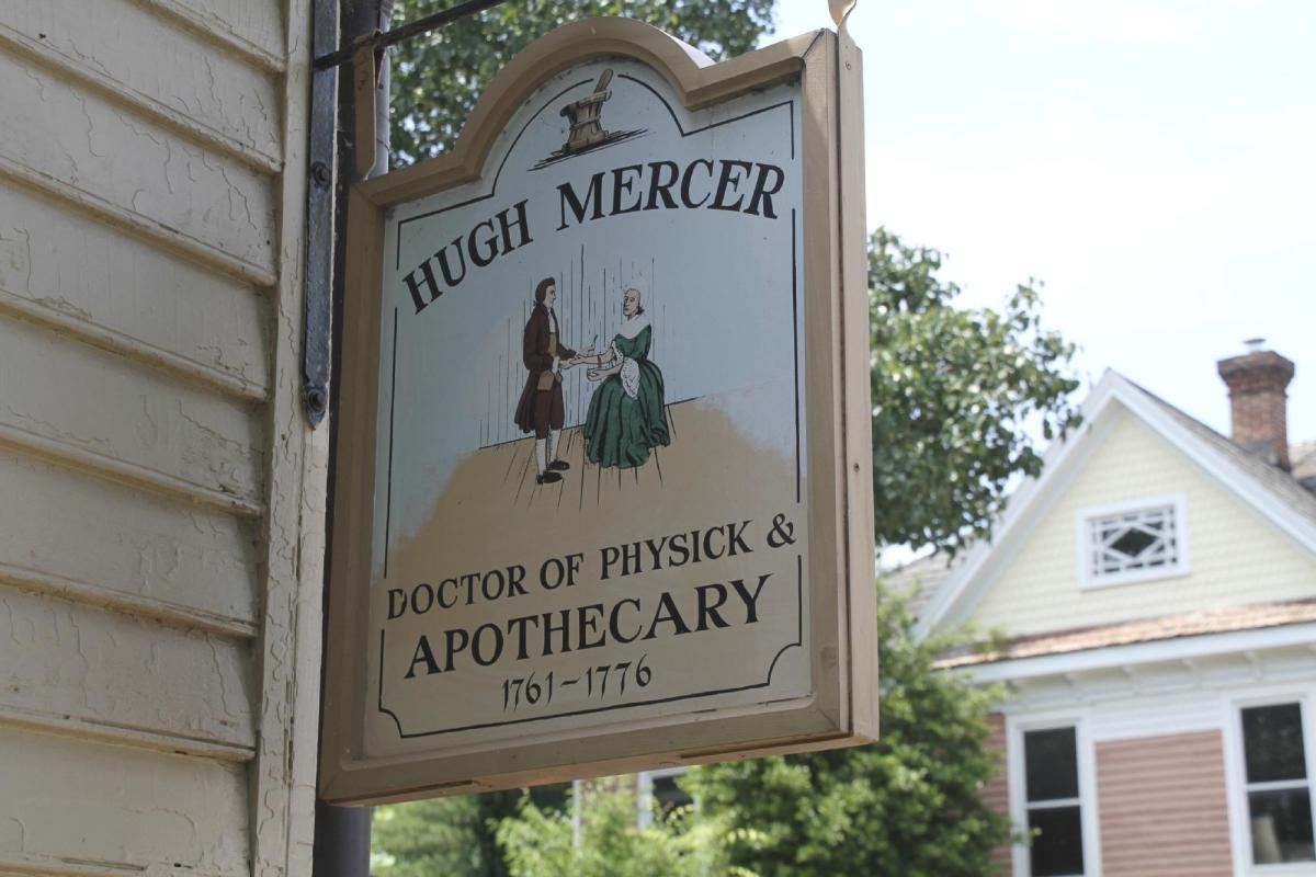 Hugh Mercer Apothecary Shop