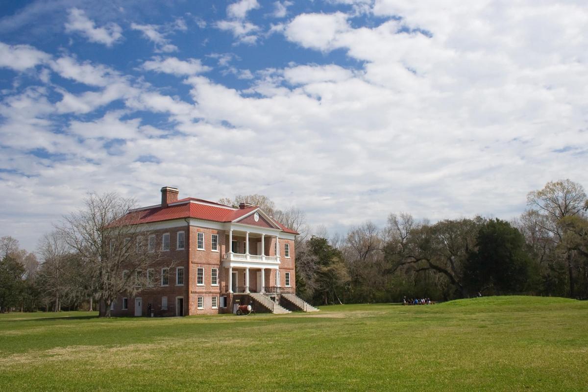 Drayton Hall