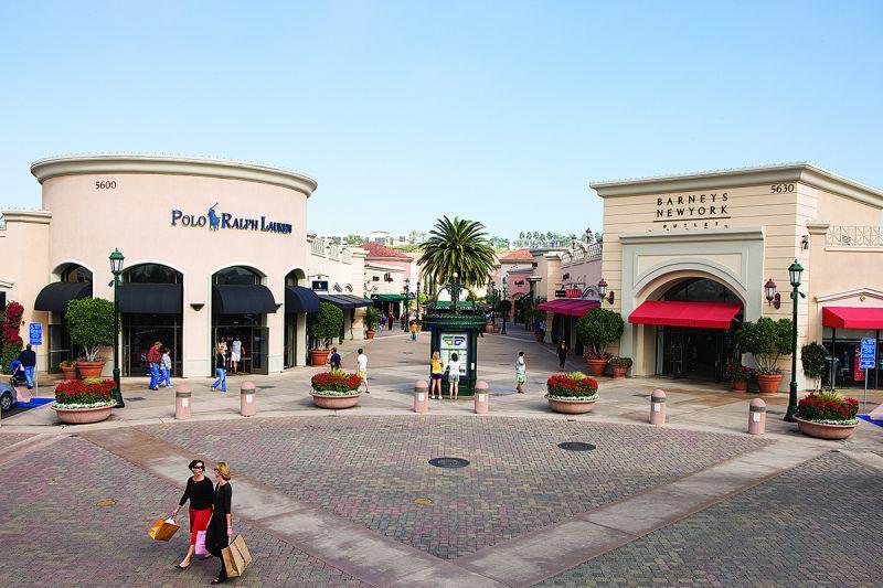 Carlsbad Premium Outlets