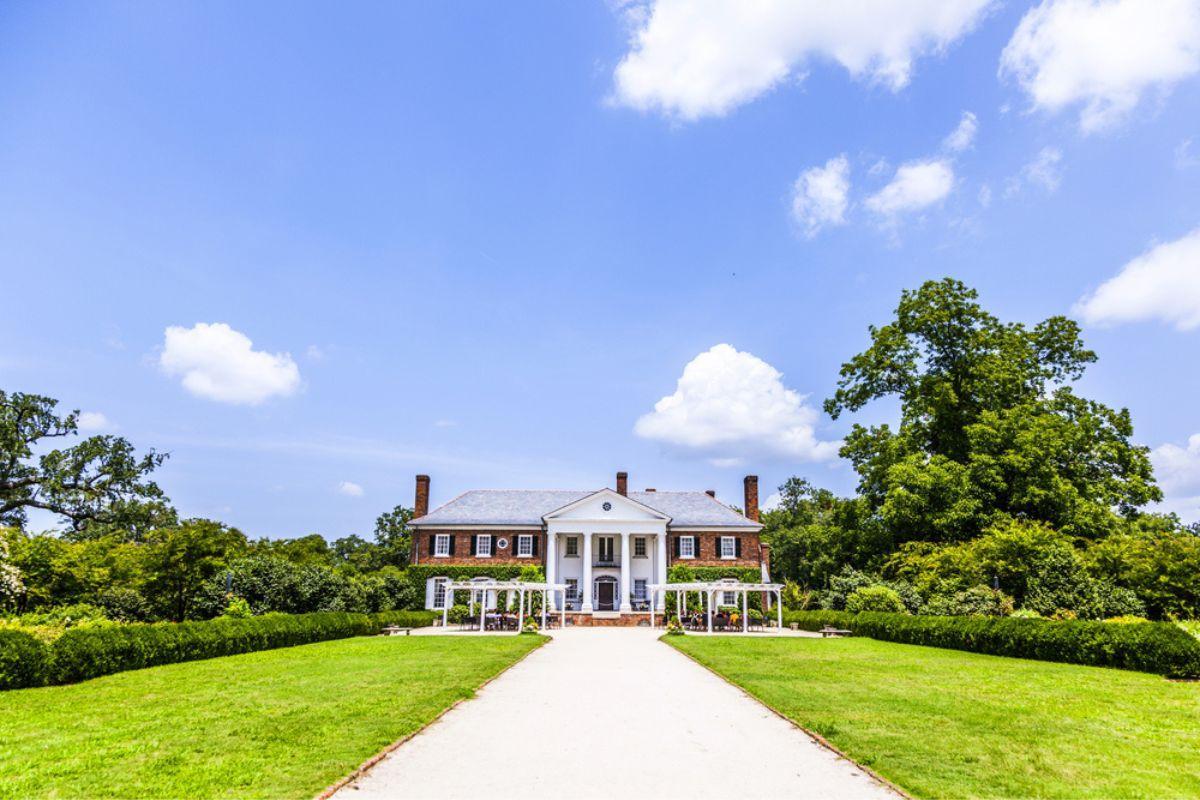 Boone Hall Plantation & Gardens