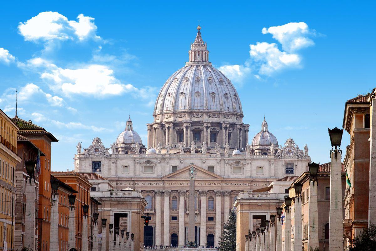 St. Peter's Basilica (Basilica di San Pietro)