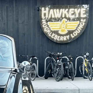 Hawkeye & Huckleberry Lounge