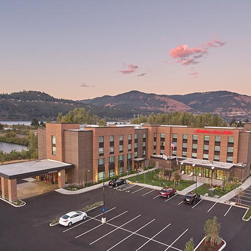 Hampton Inn & Suites by Hilton Hood River