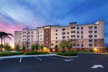 Staybridge Stes Gilbert