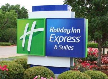 Holiday Inn Express South Haven